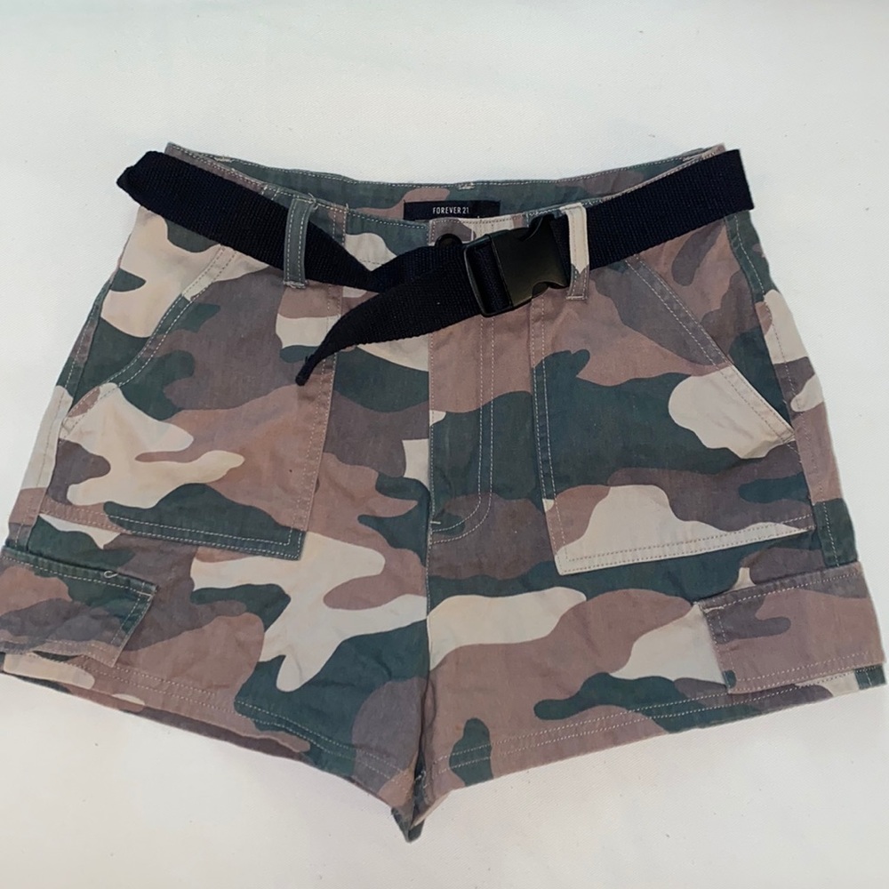 camo shorts